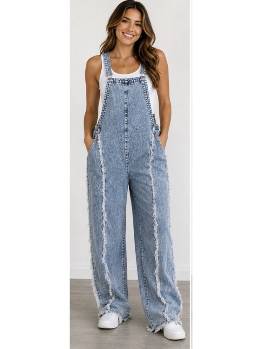 Women’s Oversized Denim Overalls Small Acid Wash Wide Leg Frayed Seam Jumpsuit